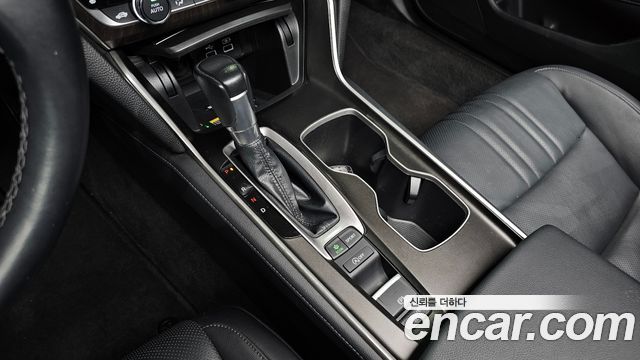 Honda Accord (X) 1.5 Turbo 2021 — фото 9