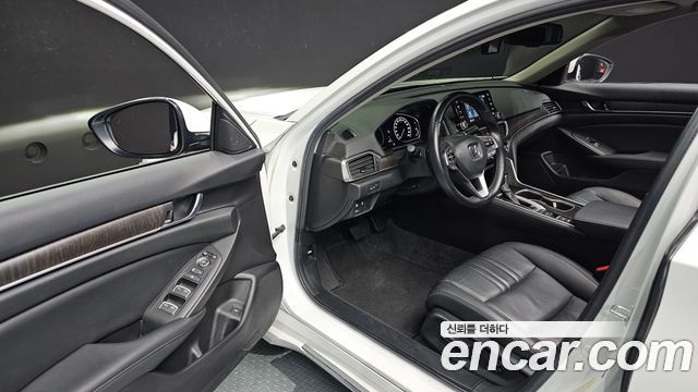 Honda Accord (X) 1.5 Turbo 2021 — фото 11