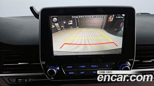 Hyundai Grand Starex 4WD Urban 9-Seater Exclusive 2021 — фото 15