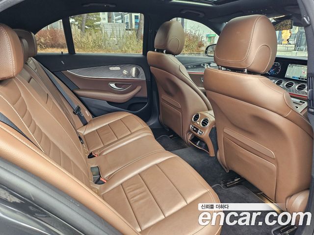Mercedes-Benz E-Class (W213) E350 4MATIC Avantgarde 2022 — фото 19
