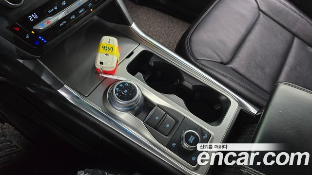 Ford Explorer (VI) 2.3 LimIted 4WD 2020 — фото 9
