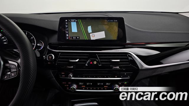 BMW 5 Series (G30) 520d Luxury Special Edition 2018 — фото 14