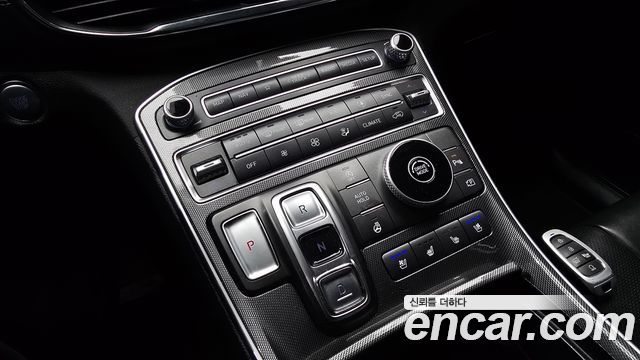 Hyundai Santa Fe Diesel 2.2 2WD Prestige 2021 — фото 9