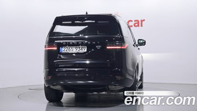 Land Rover Discovery 5 P360 R-Dynamic SE 2023 — фото 4