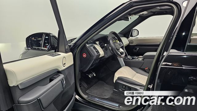Land Rover Discovery 5 P360 R-Dynamic SE 2023 — фото 15