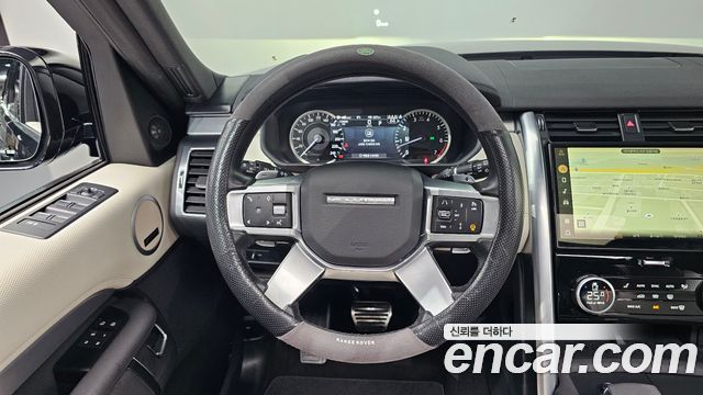 Land Rover Discovery 5 P360 R-Dynamic SE 2023 — фото 17