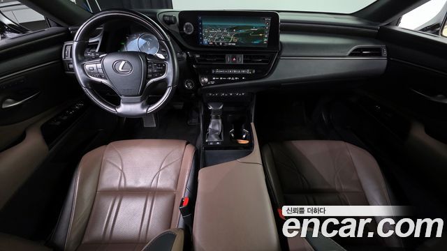 Lexus ES300h (VII) Luxury Plus 2023 — фото 7