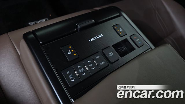 Lexus ES300h (VII) Luxury Plus 2023 — фото 17
