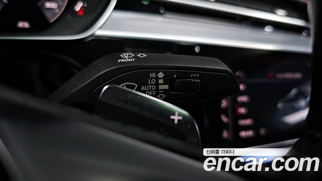 Audi A8 (D5) 55 TFSI Quattro LWB 2020 — фото 9