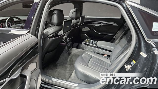 Audi A8 (D5) 55 TFSI Quattro LWB 2020 — фото 12