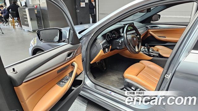 BMW 5 Series (G30) 520d M Sport Special Edition 2018 — фото 15