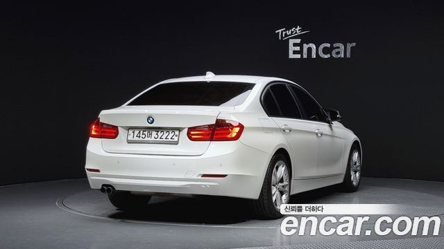 BMW 3 Series (F30) 328i 2013 — фото 2