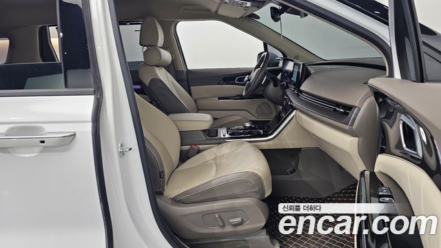 Kia Carnival (IV) Diesel 7-Seater Signature 2023 — фото 10