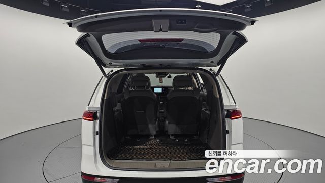 Kia Carnival (IV) Diesel 7-Seater Signature 2023 — фото 20