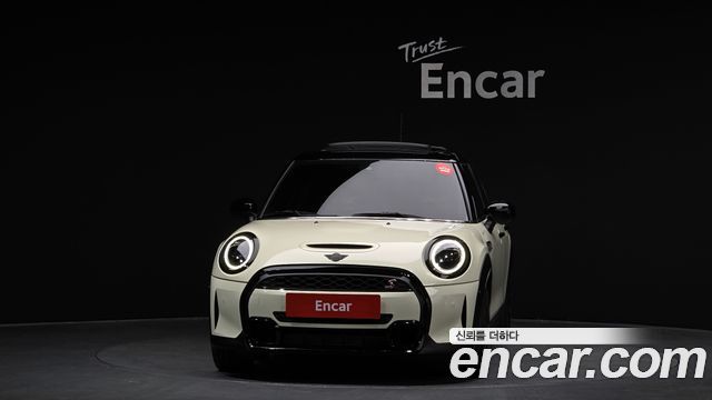 MINI Cooper S 5Door Classic Third Generation 2022 — фото 3