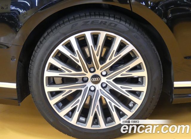 Audi A8 (D5) 55 TFSI Quattro Premium LWB 2022 — фото 5