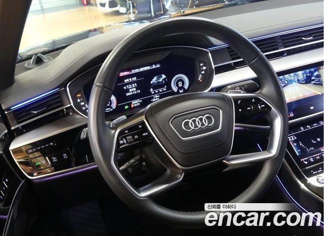 Audi A8 (D5) 55 TFSI Quattro Premium LWB 2022 — фото 16