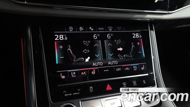 Audi Q8 (4M) 50 TDI Quattro Premium 2021 — фото 18