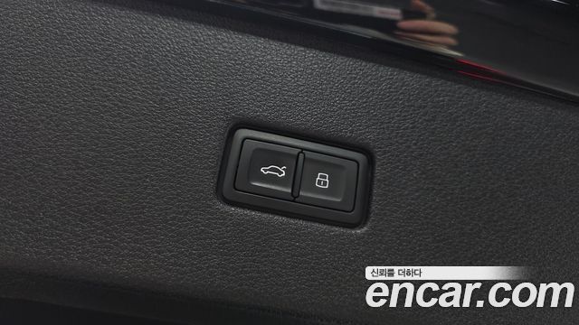 Audi Q8 (4M) 50 TDI Quattro Premium 2021 — фото 20
