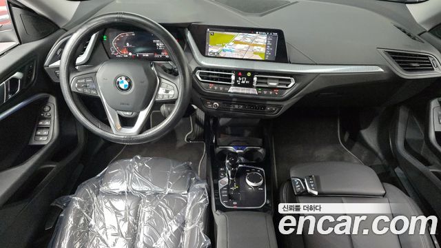 BMW 2 Series Gran Coupe (F44) 220i Sport 2023 — фото 7