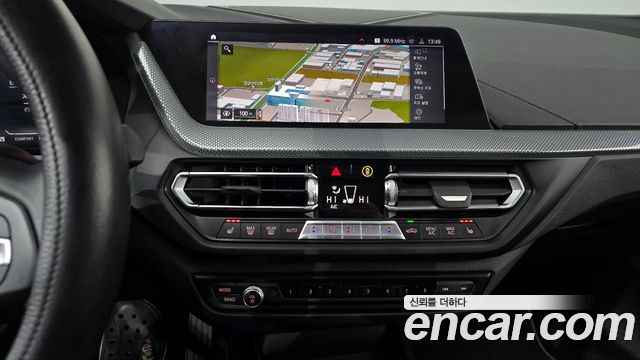 BMW 2 Series Gran Coupe (F44) 220i Sport 2023 — фото 16