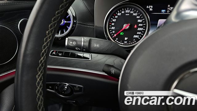 Mercedes-Benz E-Class (W213) E220d Cabriolet 2019 — фото 19