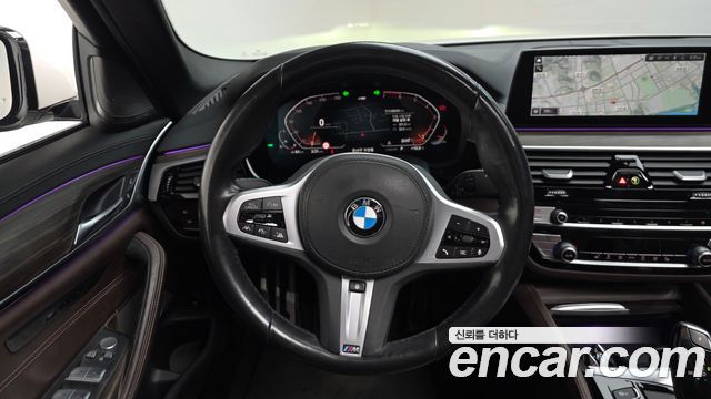 BMW 5 Series (G30) 520i M Sport 2020 — фото 13
