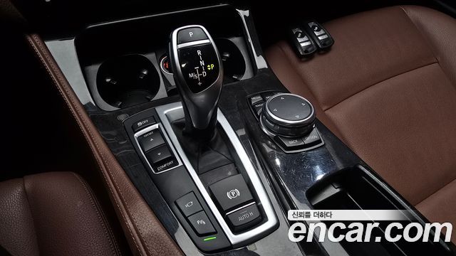 BMW 5 Series (F10) 528i M Aero Dynamic 2016 — фото 9