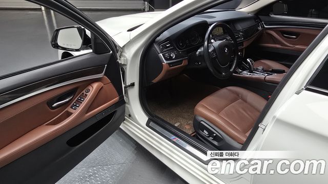BMW 5 Series (F10) 528i M Aero Dynamic 2016 — фото 11