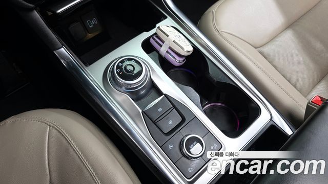 Ford Explorer (VI) 2.3 LimIted 4WD 2021 — фото 9