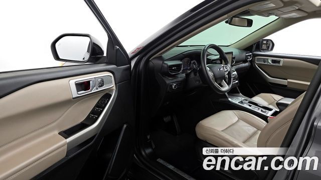 Ford Explorer (VI) 2.3 LimIted 4WD 2021 — фото 10