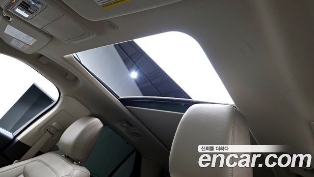 Ford Explorer (VI) 2.3 LimIted 4WD 2021 — фото 18