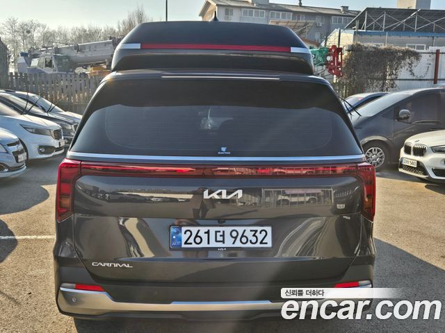 Kia Carnival (IV) Gasoline 9-Seater Hi Limousine (7-seater Limousine(Special vehicle) 2025 — фото 4