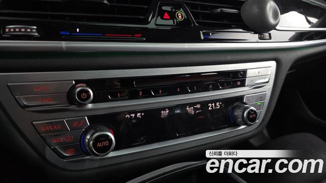 BMW 7 Series (G11) 730d xDrive M Sport 2017 — фото 17