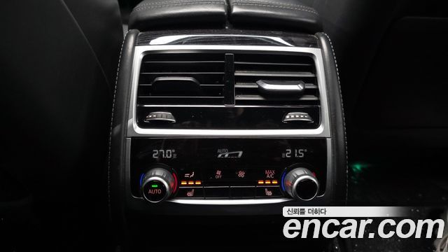 BMW 7 Series (G11) 730d xDrive M Sport 2017 — фото 19