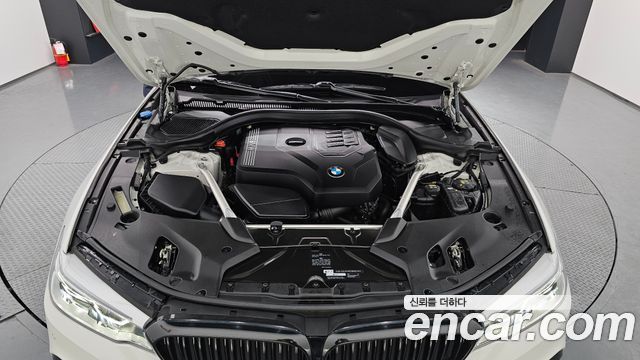 BMW 5 Series (G30) 530i M Sport Package Plus 2020 — фото 6