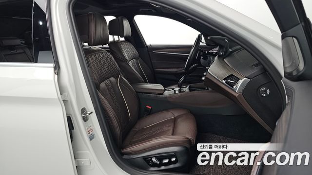 BMW 5 Series (G30) 530i M Sport Package Plus 2020 — фото 10