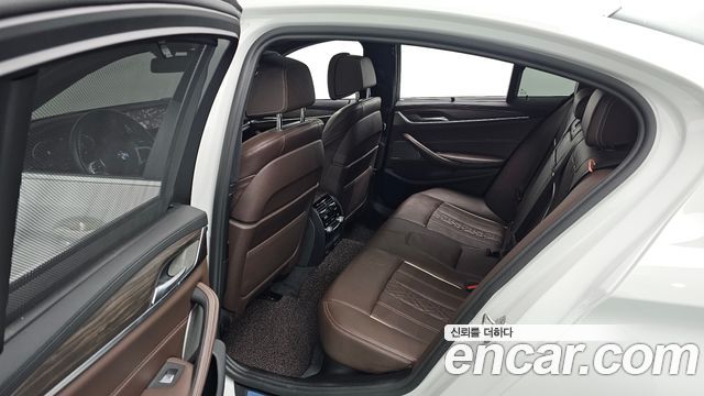 BMW 5 Series (G30) 530i M Sport Package Plus 2020 — фото 12