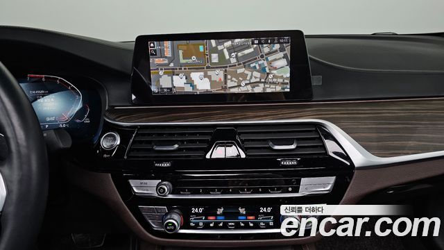 BMW 5 Series (G30) 530i M Sport Package Plus 2020 — фото 14