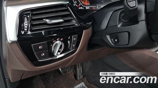 BMW 5 Series (G30) 530i M Sport Package Plus 2020 — фото 19
