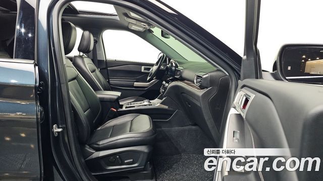 Ford Explorer (VI) 2.3 LimIted 4WD 2022 — фото 15