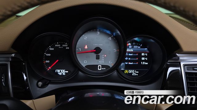 Porsche Macan 3.0 S Diesel 95B 2017 — фото 8