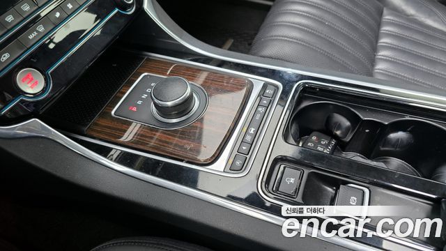 Jaguar XF (X260) 20d Portfolio 2017 — фото 9