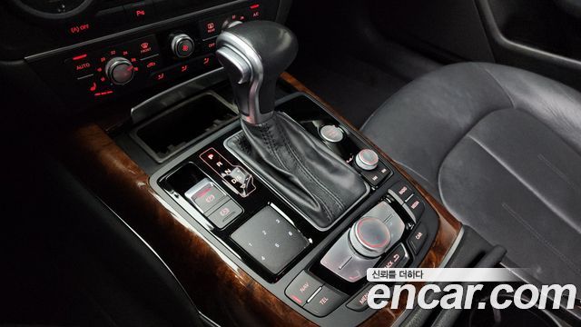 Audi A6 45 TDI Quattro C7 2015 — фото 9