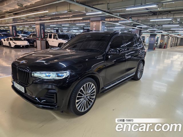BMW X7 (G07) xDrive 40i Design Pure Excellence 7-Seater 2022 — фото 2