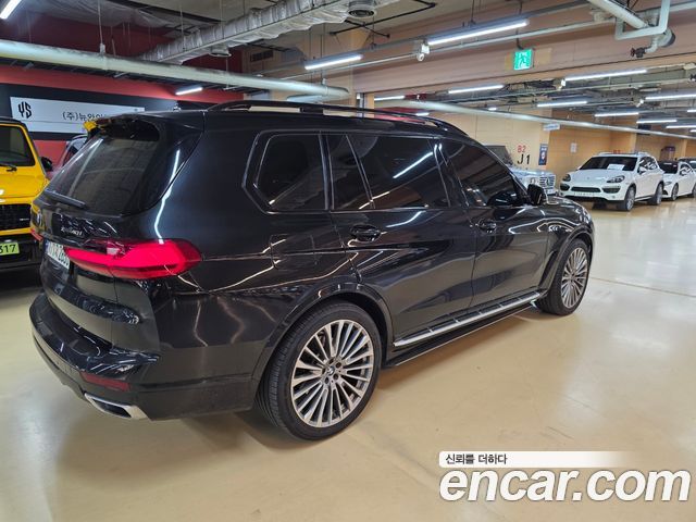 BMW X7 (G07) xDrive 40i Design Pure Excellence 7-Seater 2022 — фото 4