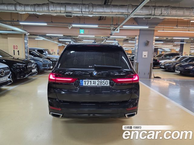 BMW X7 (G07) xDrive 40i Design Pure Excellence 7-Seater 2022 — фото 5