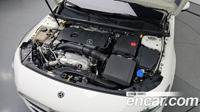 Mercedes-Benz A-Class (W177) A250 4MATIC Sedan 2020 — фото 6