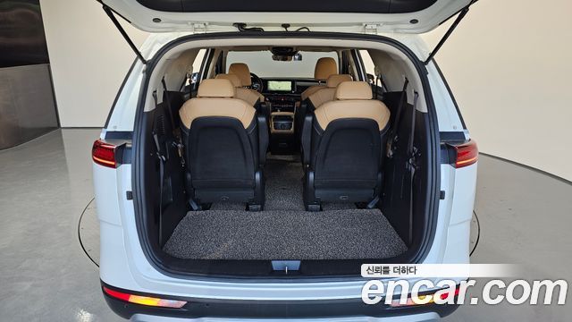 Kia Carnival (IV) Diesel 9-Seater Prestige 2023 — фото 20