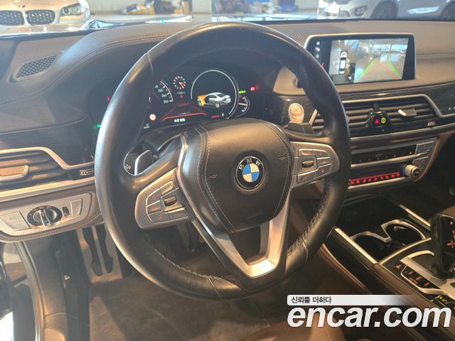 BMW 7 Series (G11) 730Ld xDrive M Sport 2018 — фото 17